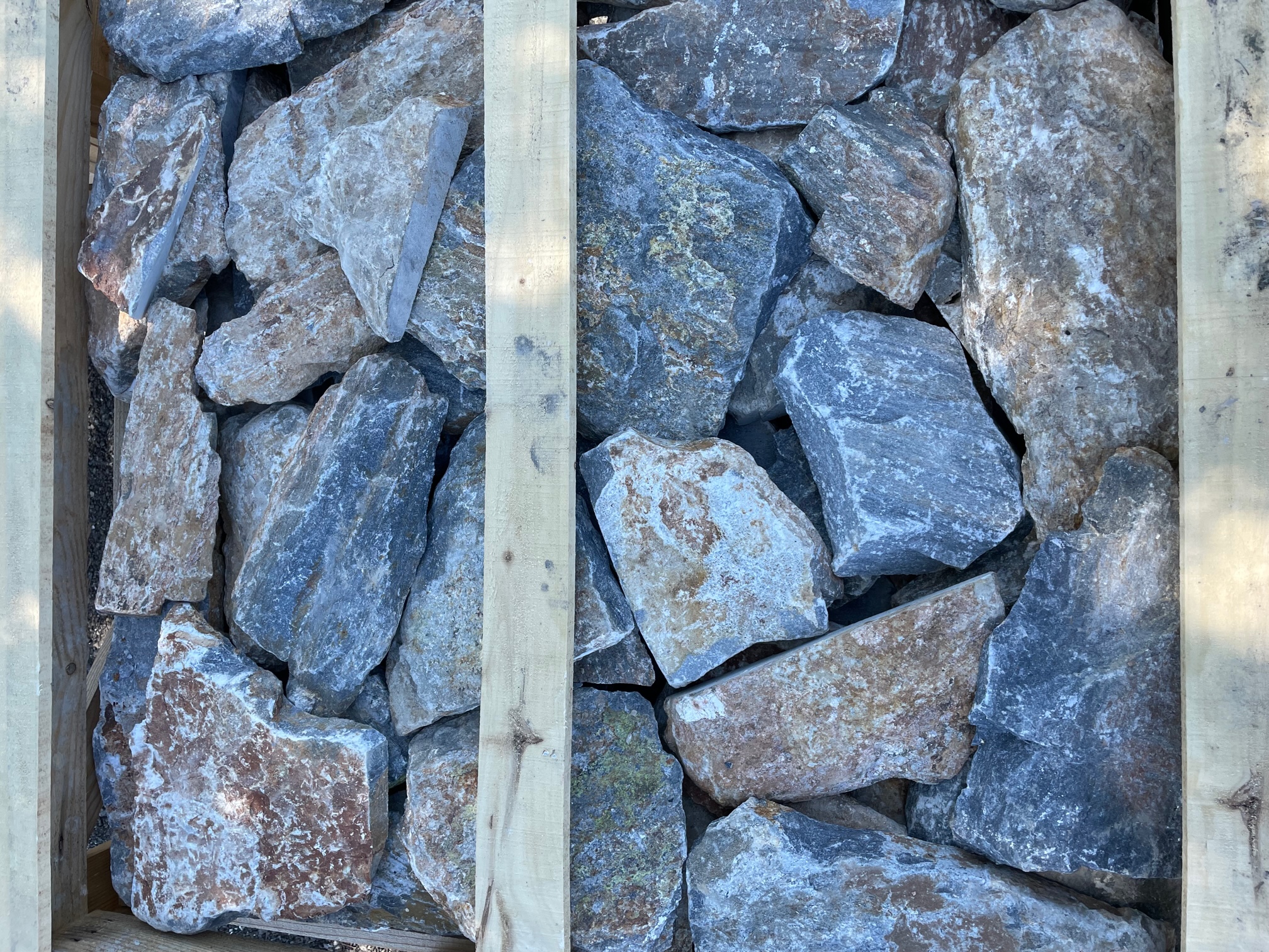 Naturstein Verblendung RockFace Akron (Stärke 3-5 cm, Felsverblendung)