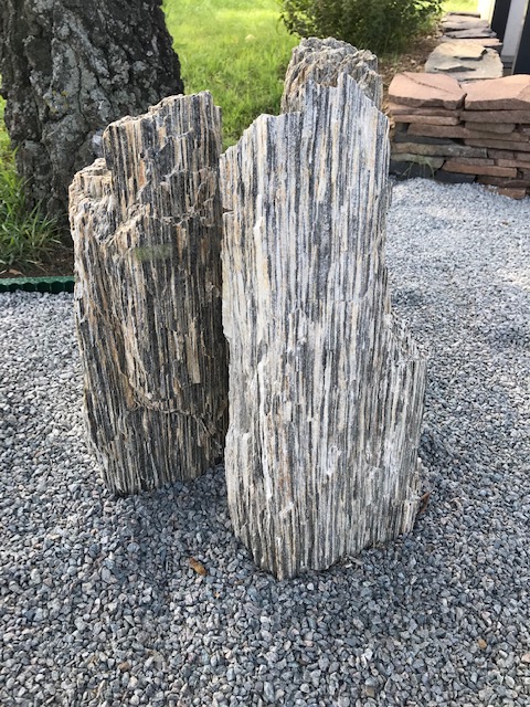 Solitérny kameň rula, výška 50-70 cm